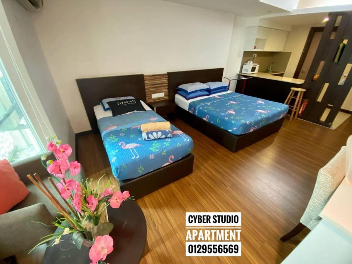 Cyber Studio Apartment Kota Bharu Esterno foto
