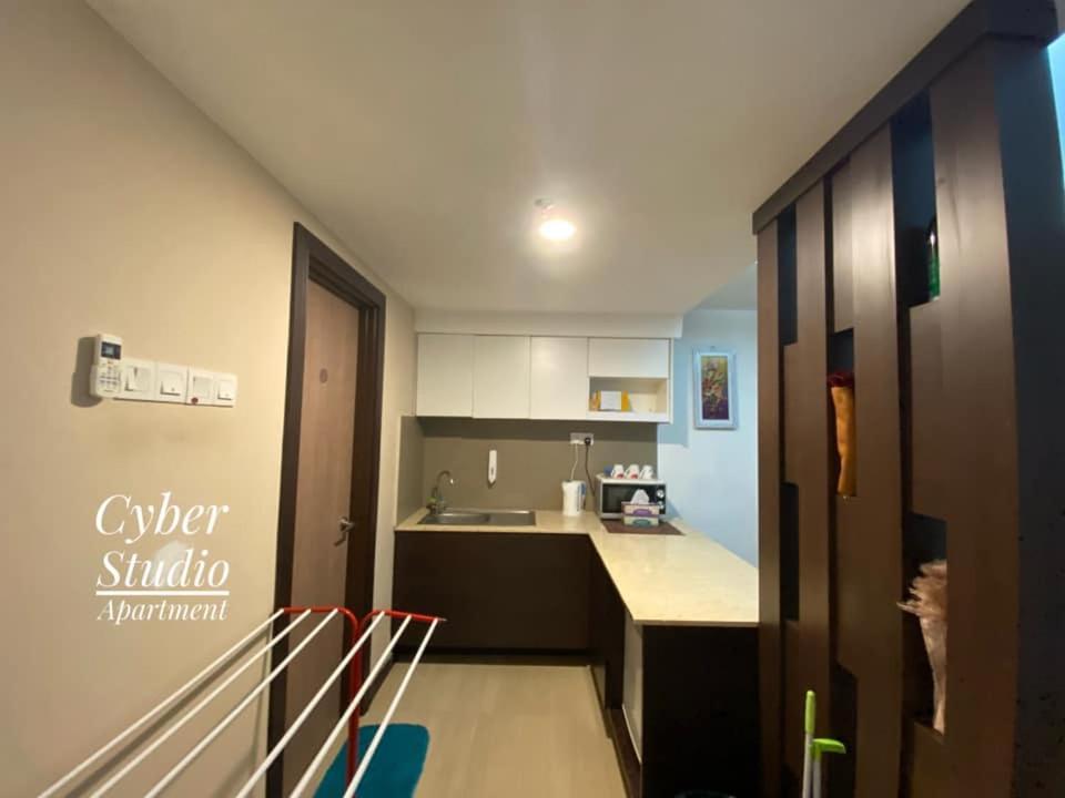 Cyber Studio Apartment Kota Bharu Esterno foto